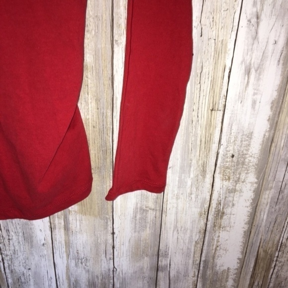 NWT Ingrid & Isabel Maternity Red Long Sleeve Blouse - Picture 2 of 5